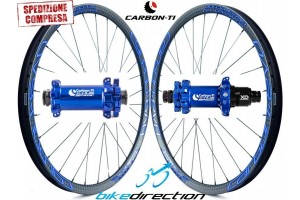 ruote-carbonio-mozzi-blu-carbon-ti-boost-sram-xd-Bike-Direction